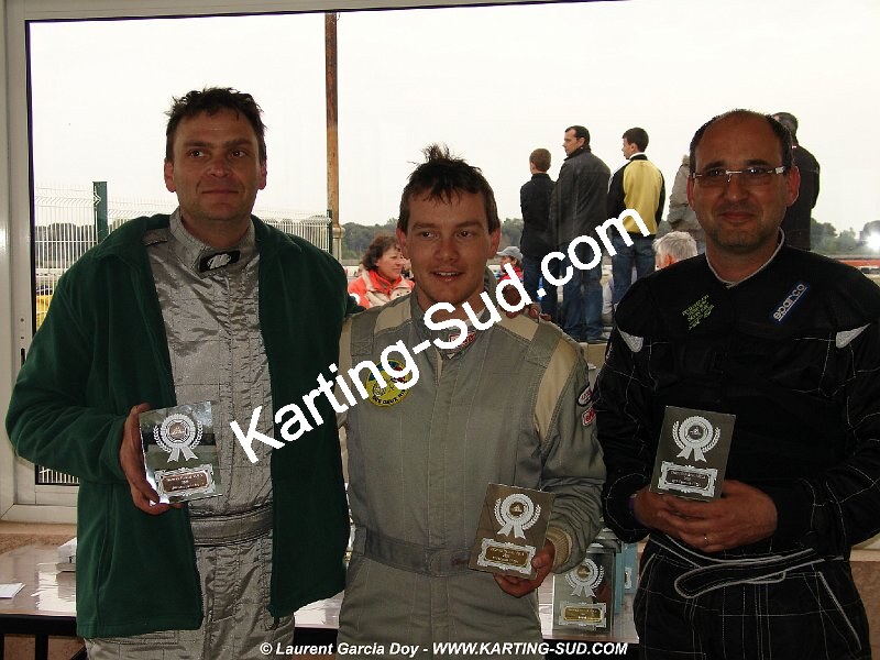 12/04/2009 : 2ème manche du Championnat Régional PACAC à Salon de Provence (photos Laurent Garcia Doy) 2009 — karting