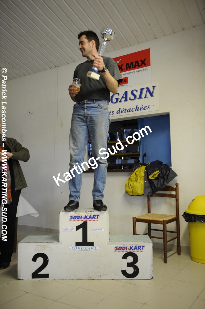 19/04/2009 : 1ère manche du Championnat Régional Aquitain à Layrac (photos Patrick Lascombes) 2009 — karting