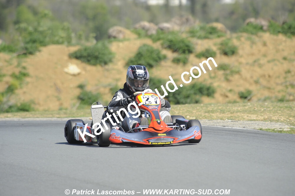 19/04/2009 : 1ère manche du Championnat Régional Aquitain à Layrac (photos Patrick Lascombes) 2009 — karting