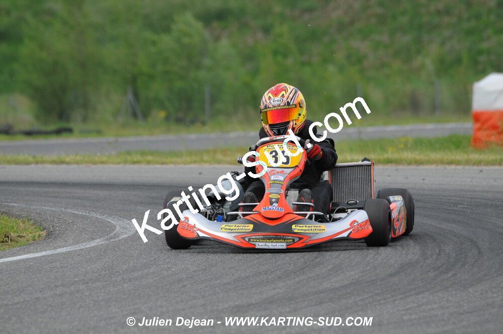 DSC_3000.JPG