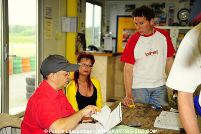 24/05/2009 : 3ème manche du Championnat Régional Aquitain à Saint-Genis (photos Patrick Lascombes) 2009 — karting