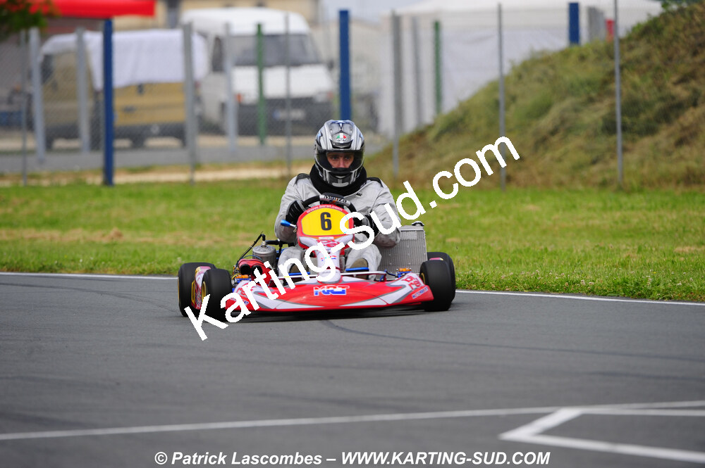 24/05/2009 : 3ème manche du Championnat Régional Aquitain à Saint-Genis (photos Patrick Lascombes) 2009 — karting