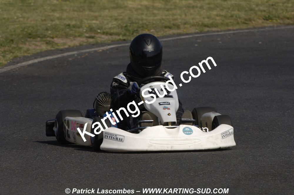 31/05/2009 : 3ème manche du Championnat du Sud 2009 à Belmont sur Rance (photos Patrick Lascombes) 2009 — karting