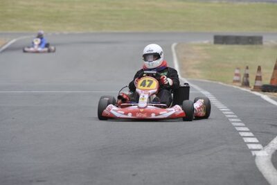 14/06/2009 : 4ème manche du Championnat Régional Aquitain à Layrac (photos Patrick Lascombes) 2009 — karting