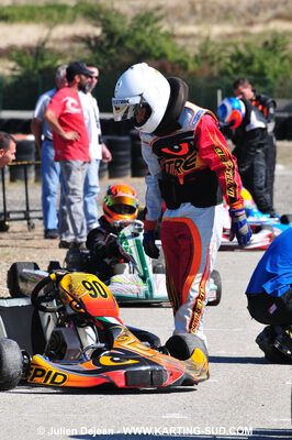 27/09/2009 : 4ème manche du Championnat du Sud 2009 à Carcassonne (photos Julien Dejean) 2009 — karting