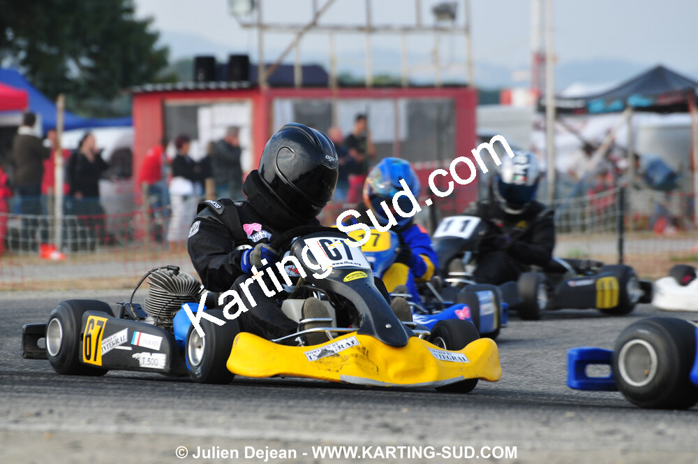 27/09/2009 : 4ème manche du Championnat du Sud 2009 à Carcassonne (photos Julien Dejean) 2009 — karting