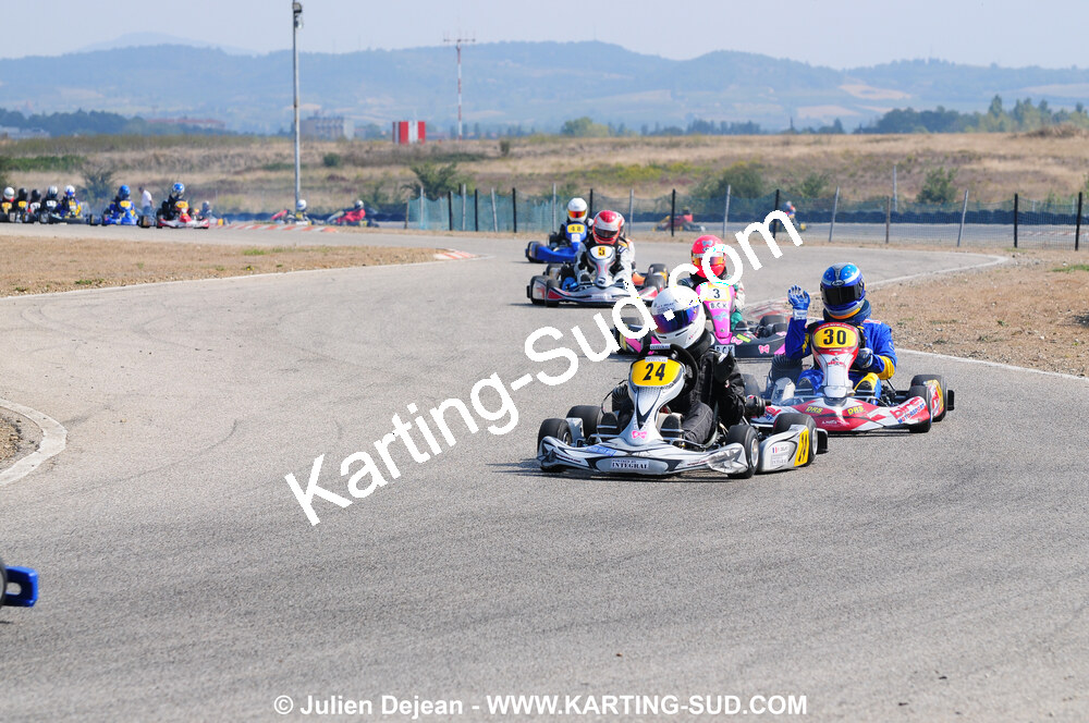 27/09/2009 : 4ème manche du Championnat du Sud 2009 à Carcassonne (photos Julien Dejean) 2009 — karting