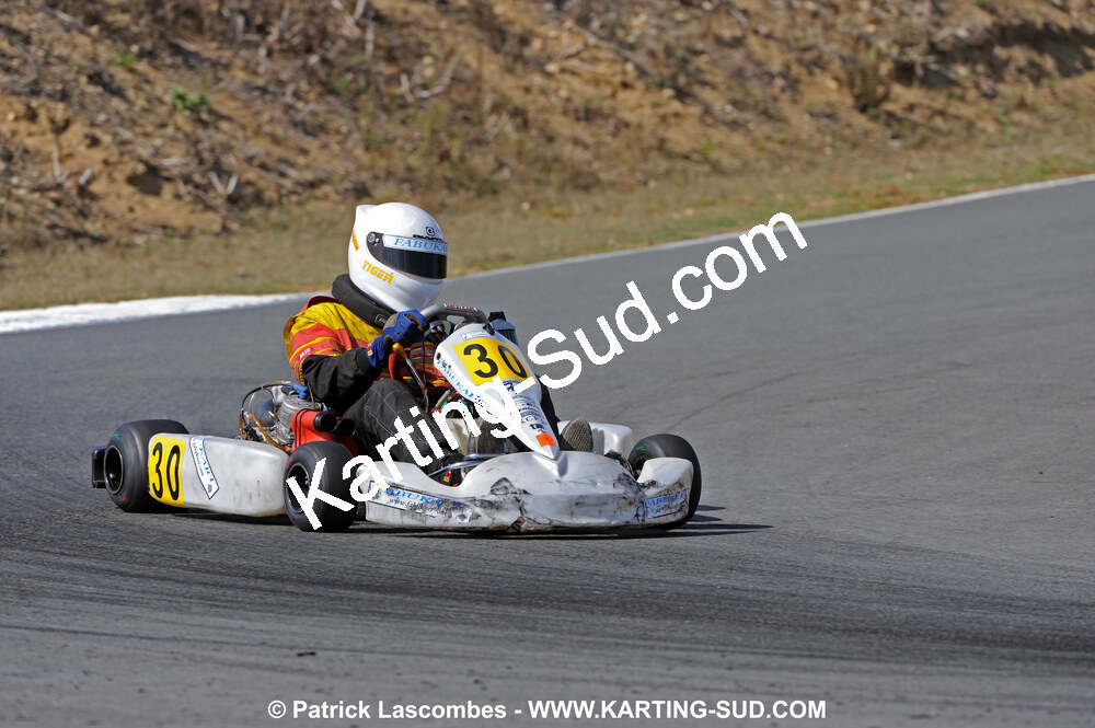 27/09/2009 : 5ème manche du Championnat Régional Aquitain à Layrac (photos Patrick Lascombes) 2009 — karting