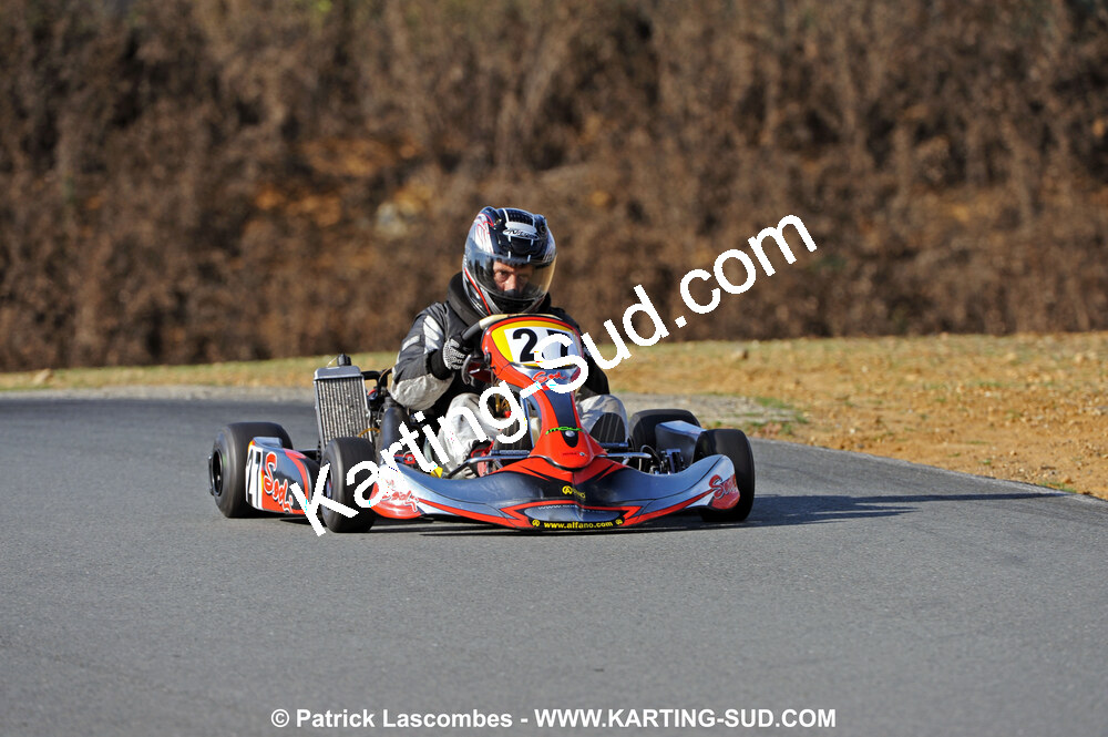 27/09/2009 : 5ème manche du Championnat Régional Aquitain à Layrac (photos Patrick Lascombes) 2009 — karting