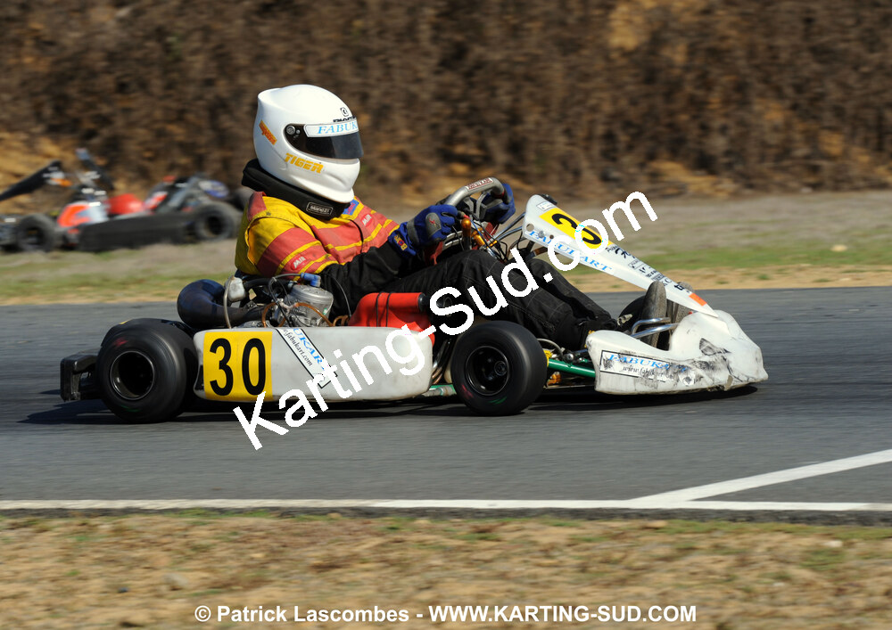 27/09/2009 : 5ème manche du Championnat Régional Aquitain à Layrac (photos Patrick Lascombes) 2009 — karting