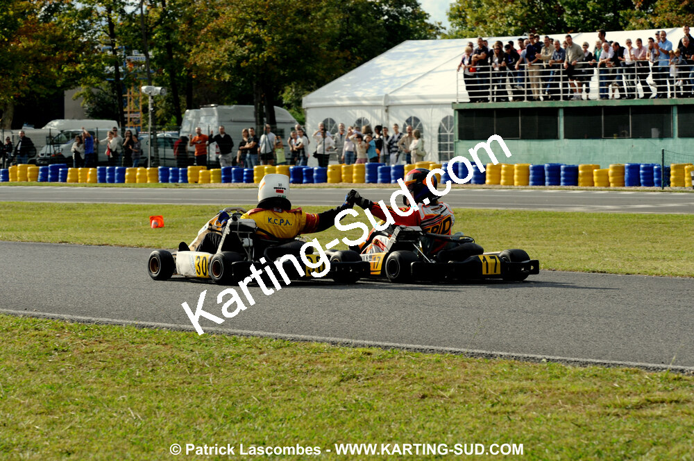 11/10/2009 : 6ème manche du Championnat Régional Aquitain à Mérignac (photos Patrick Lascombes) 2009 — karting