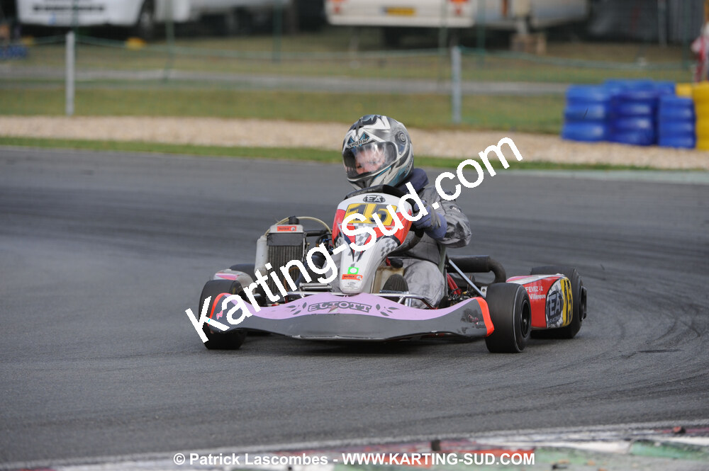 11/10/2009 : 6ème manche du Championnat Régional Aquitain à Mérignac (photos Patrick Lascombes) 2009 — karting
