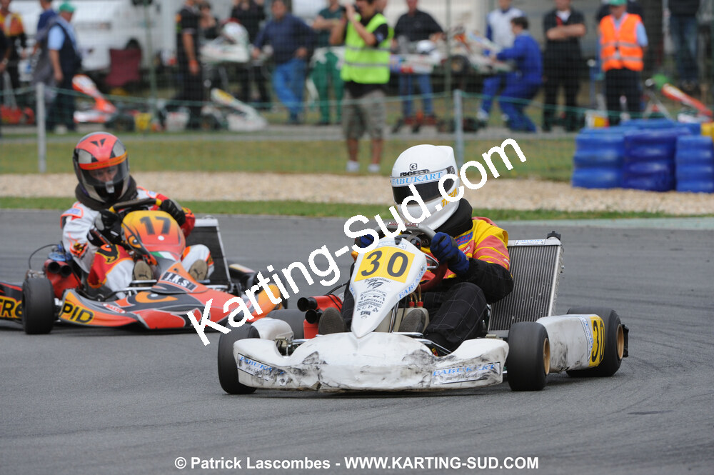 11/10/2009 : 6ème manche du Championnat Régional Aquitain à Mérignac (photos Patrick Lascombes) 2009 — karting