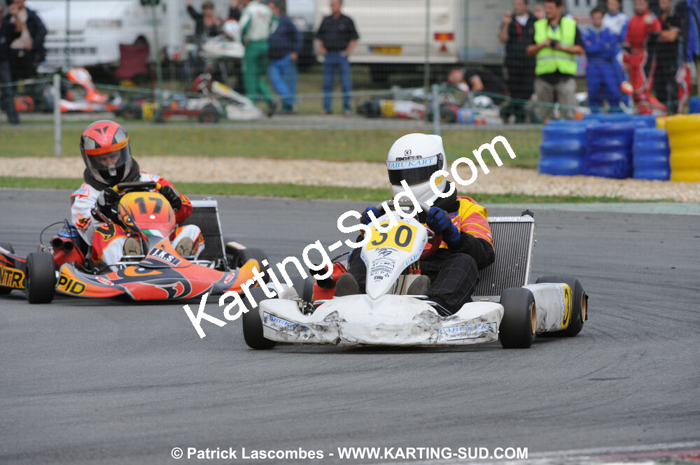11/10/2009 : 6ème manche du Championnat Régional Aquitain à Mérignac (photos Patrick Lascombes) 2009 — karting