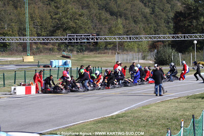 18/10/2009 : 4 Heures Loisir des Pyrénées à Lavelanet (photos Stéphane Agnus) 2009 — karting