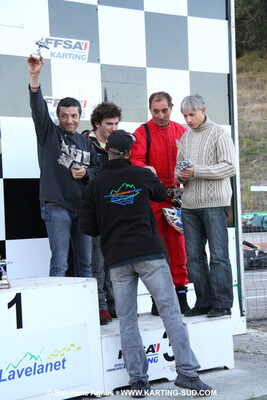 18/10/2009 : 4 Heures Loisir des Pyrénées à Lavelanet (photos Stéphane Agnus) 2009 — karting