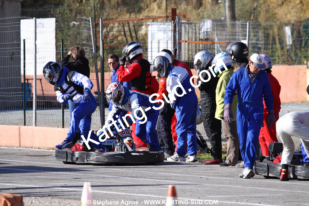18/10/2009 : 4 Heures Loisir des Pyrénées à Lavelanet (photos Stéphane Agnus) 2009 — karting
