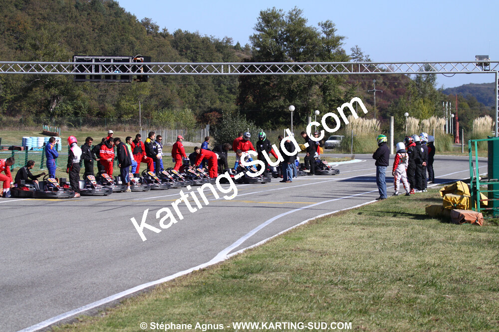 18/10/2009 : 4 Heures Loisir des Pyrénées à Lavelanet (photos Stéphane Agnus) 2009 — karting