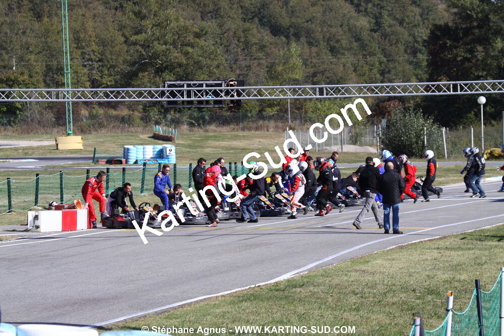 18/10/2009 : 4 Heures Loisir des Pyrénées à Lavelanet (photos Stéphane Agnus) 2009 — karting