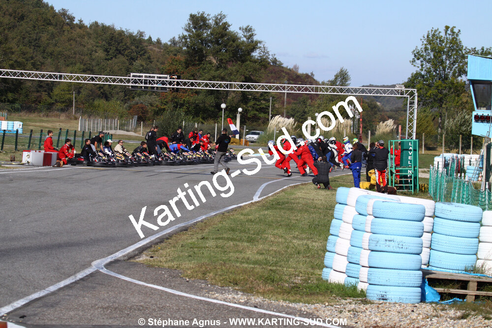 18/10/2009 : 4 Heures Loisir des Pyrénées à Lavelanet (photos Stéphane Agnus) 2009 — karting