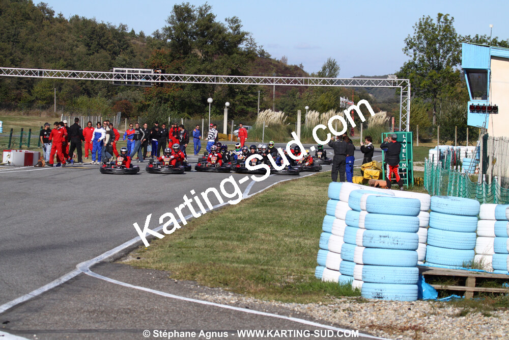 18/10/2009 : 4 Heures Loisir des Pyrénées à Lavelanet (photos Stéphane Agnus) 2009 — karting