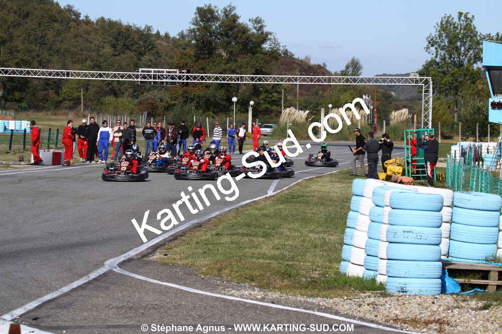 18/10/2009 : 4 Heures Loisir des Pyrénées à Lavelanet (photos Stéphane Agnus) 2009 — karting