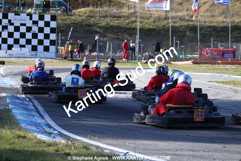 18/10/2009 : 4 Heures Loisir des Pyrénées à Lavelanet (photos Stéphane Agnus) 2009 — karting