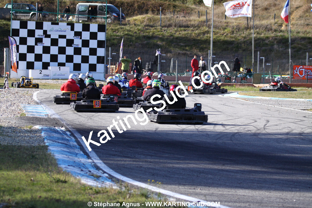 18/10/2009 : 4 Heures Loisir des Pyrénées à Lavelanet (photos Stéphane Agnus) 2009 — karting