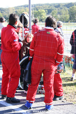 18/10/2009 : 4 Heures Loisir des Pyrénées à Lavelanet (photos Yan Ching Tan) 2009 — karting