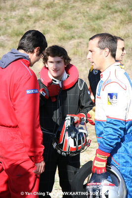18/10/2009 : 4 Heures Loisir des Pyrénées à Lavelanet (photos Yan Ching Tan) 2009 — karting