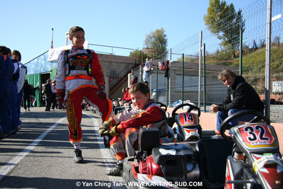 18/10/2009 : 4 Heures Loisir des Pyrénées à Lavelanet (photos Yan Ching Tan) 2009 — karting