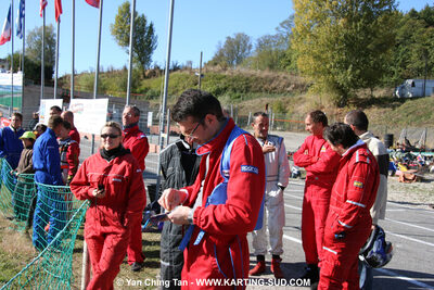 18/10/2009 : 4 Heures Loisir des Pyrénées à Lavelanet (photos Yan Ching Tan) 2009 — karting