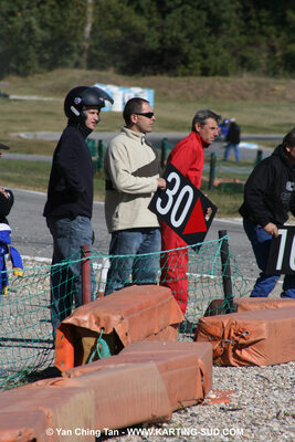 18/10/2009 : 4 Heures Loisir des Pyrénées à Lavelanet (photos Yan Ching Tan) 2009 — karting