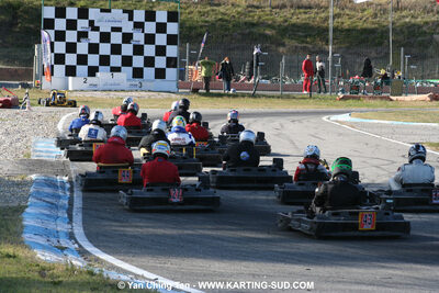 18/10/2009 : 4 Heures Loisir des Pyrénées à Lavelanet (photos Yan Ching Tan) 2009 — karting