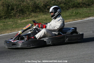 18/10/2009 : 4 Heures Loisir des Pyrénées à Lavelanet (photos Yan Ching Tan) 2009 — karting