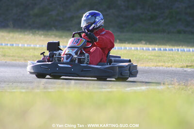 18/10/2009 : 4 Heures Loisir des Pyrénées à Lavelanet (photos Yan Ching Tan) 2009 — karting