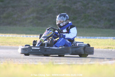18/10/2009 : 4 Heures Loisir des Pyrénées à Lavelanet (photos Yan Ching Tan) 2009 — karting