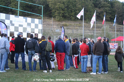 18/10/2009 : 4 Heures Loisir des Pyrénées à Lavelanet (photos Yan Ching Tan) 2009 — karting