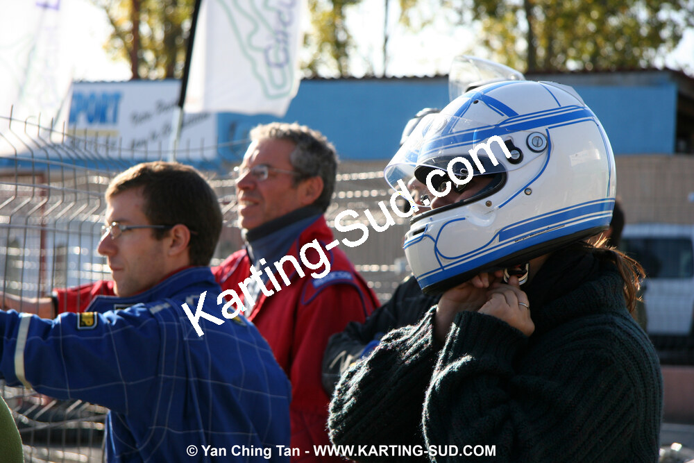 Céline MOUTET-FORTIS — 18/10/2009 : 4 Heures Loisir des Pyrénées à Lavelanet (photos Yan Ching Tan) 2009 — karting