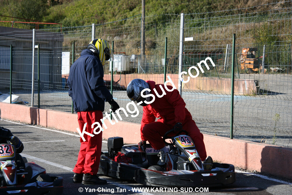 18/10/2009 : 4 Heures Loisir des Pyrénées à Lavelanet (photos Yan Ching Tan) 2009 — karting