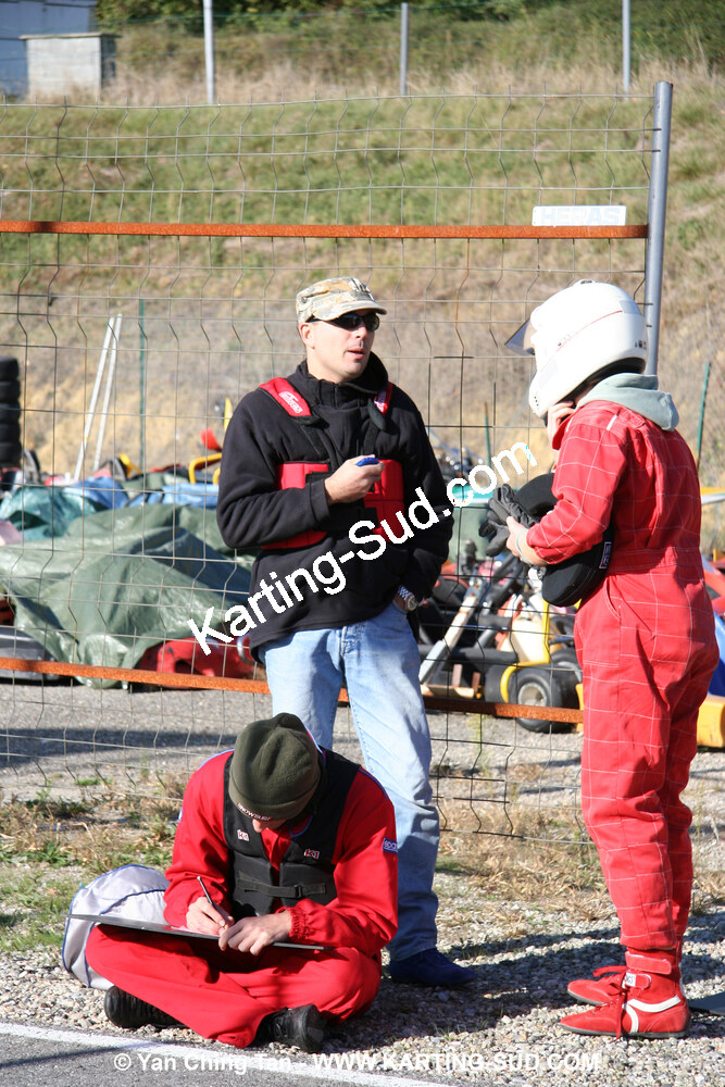 18/10/2009 : 4 Heures Loisir des Pyrénées à Lavelanet (photos Yan Ching Tan) 2009 — karting