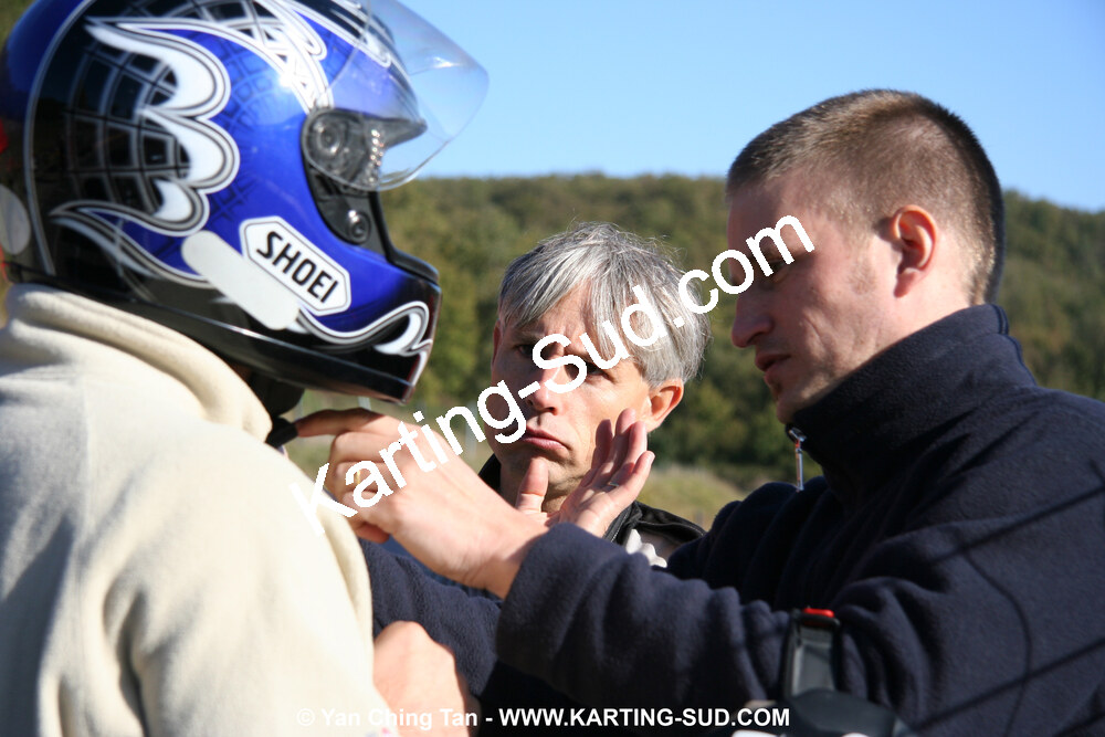18/10/2009 : 4 Heures Loisir des Pyrénées à Lavelanet (photos Yan Ching Tan) 2009 — karting