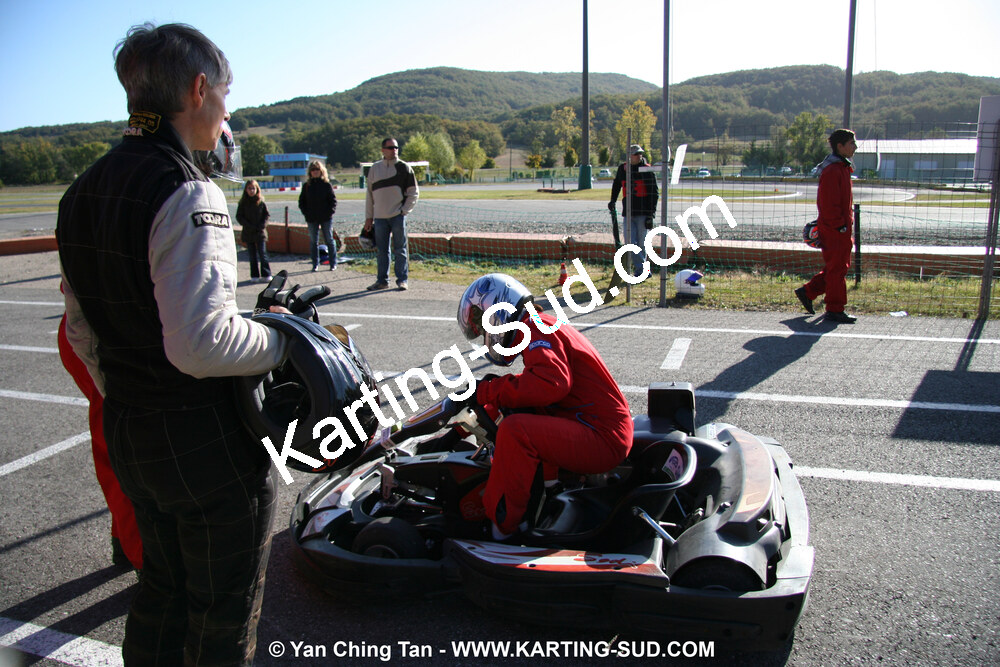 18/10/2009 : 4 Heures Loisir des Pyrénées à Lavelanet (photos Yan Ching Tan) 2009 — karting