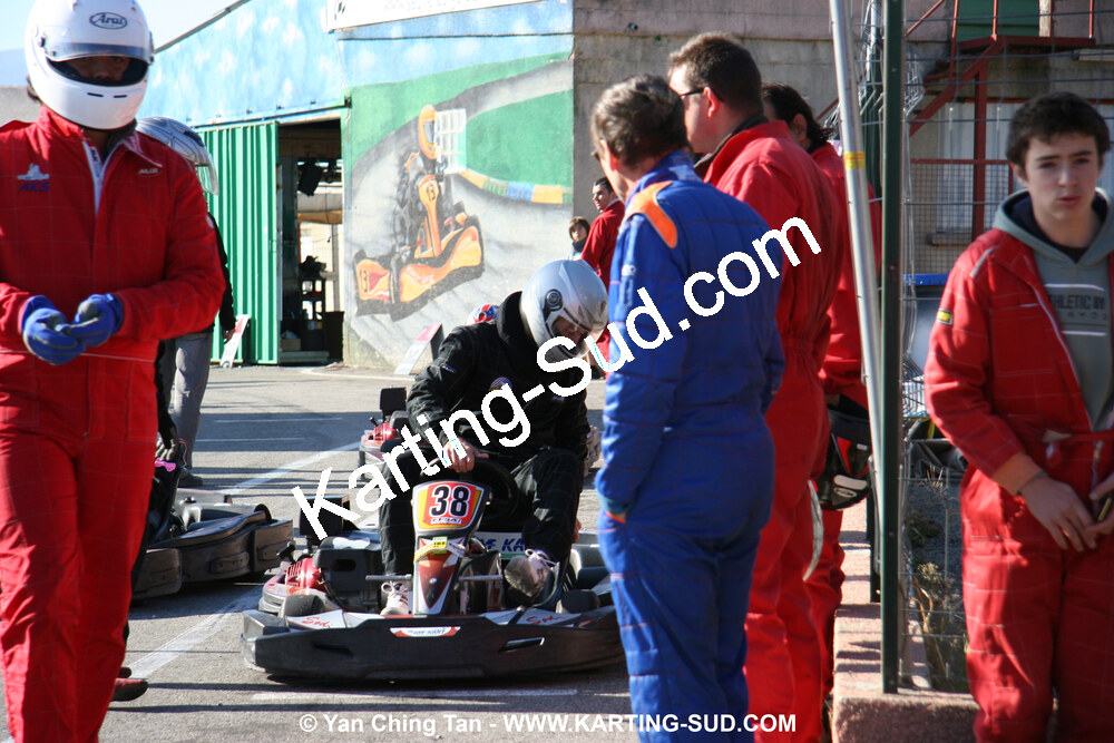 Michel MOUTET-FORTIS — 18/10/2009 : 4 Heures Loisir des Pyrénées à Lavelanet (photos Yan Ching Tan) 2009 — karting