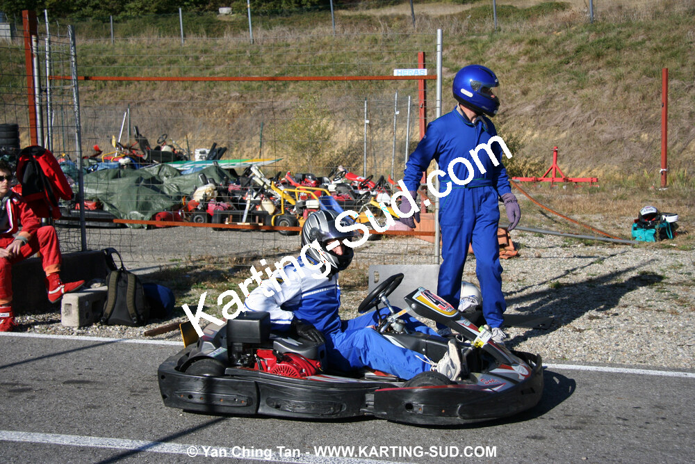 18/10/2009 : 4 Heures Loisir des Pyrénées à Lavelanet (photos Yan Ching Tan) 2009 — karting