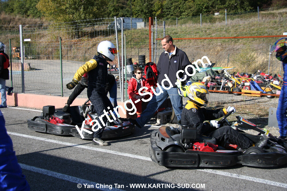 18/10/2009 : 4 Heures Loisir des Pyrénées à Lavelanet (photos Yan Ching Tan) 2009 — karting