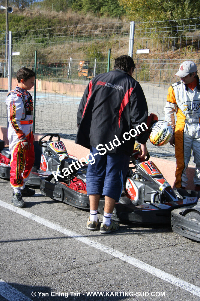 18/10/2009 : 4 Heures Loisir des Pyrénées à Lavelanet (photos Yan Ching Tan) 2009 — karting