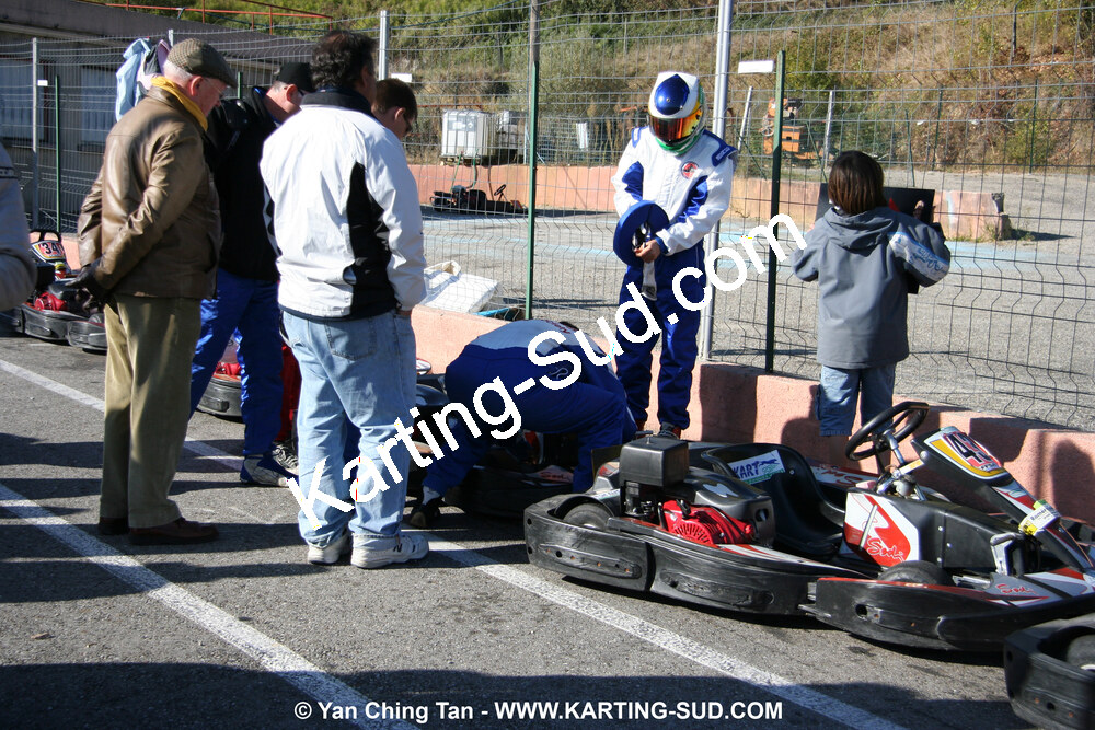 18/10/2009 : 4 Heures Loisir des Pyrénées à Lavelanet (photos Yan Ching Tan) 2009 — karting
