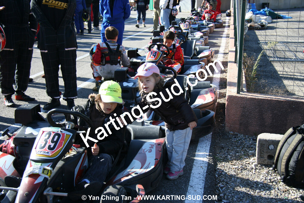 18/10/2009 : 4 Heures Loisir des Pyrénées à Lavelanet (photos Yan Ching Tan) 2009 — karting