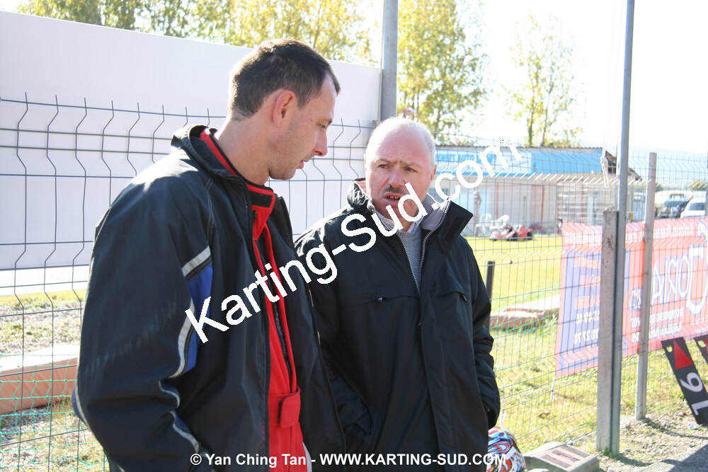 18/10/2009 : 4 Heures Loisir des Pyrénées à Lavelanet (photos Yan Ching Tan) 2009 — karting